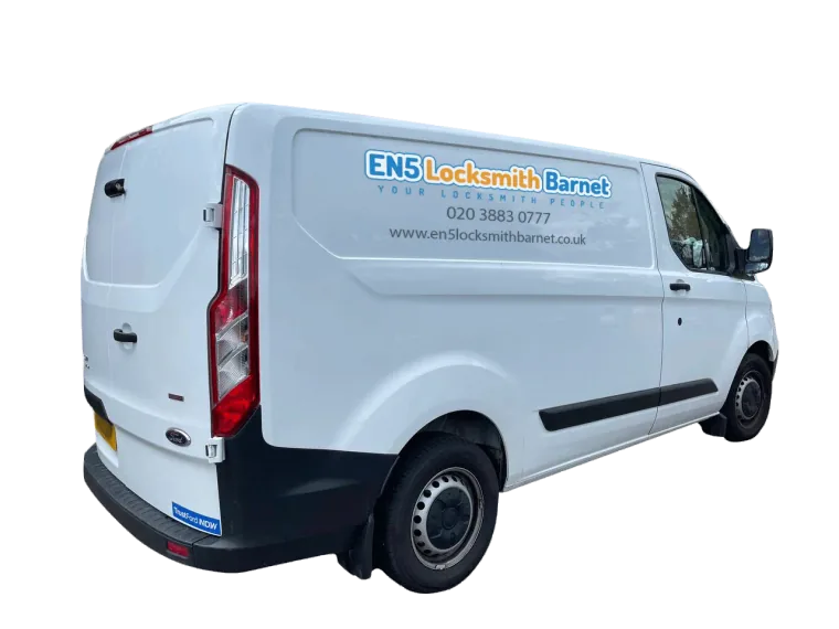 EN5 Locksmith Barnet van